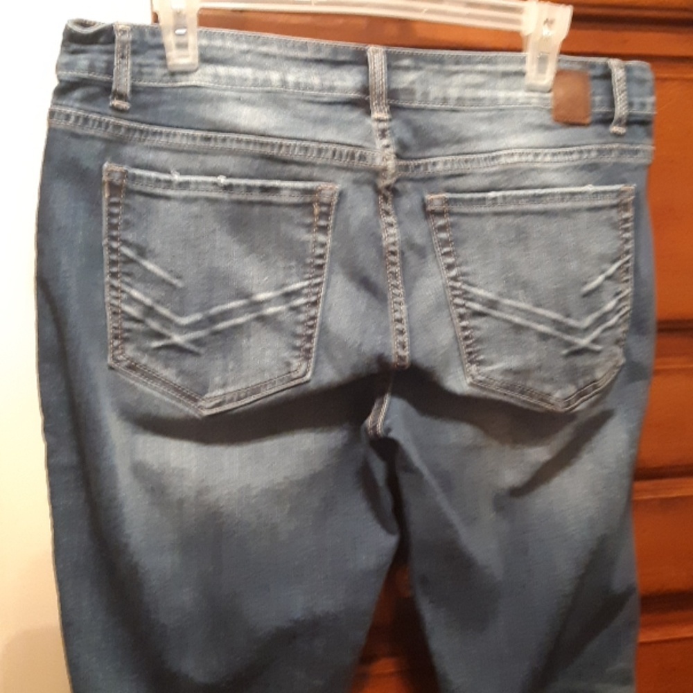 BKE Payton Straight Jean Size 33 SHORT length
